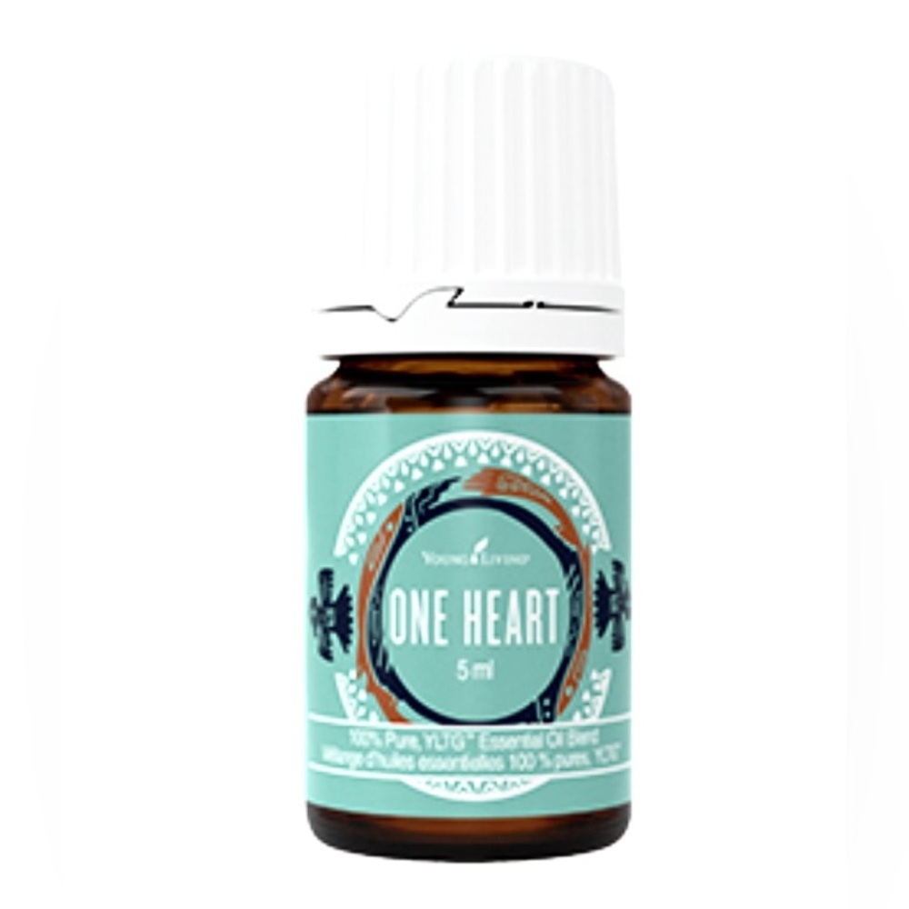 NWOT YOUNG LIVING ESSENTIAL OIL ONE HEART (5ml)